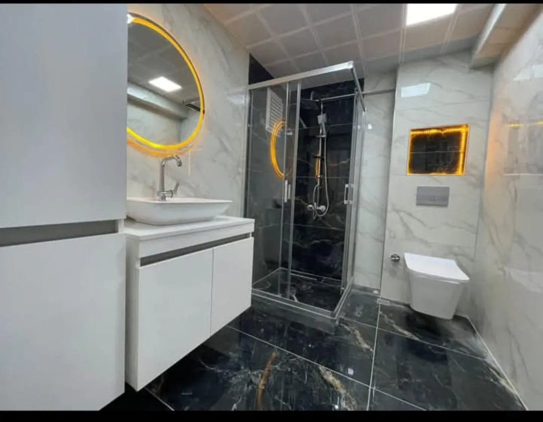 Banyo Fayansları ile Estetik ve Hijyenik Alanlar Yaratın